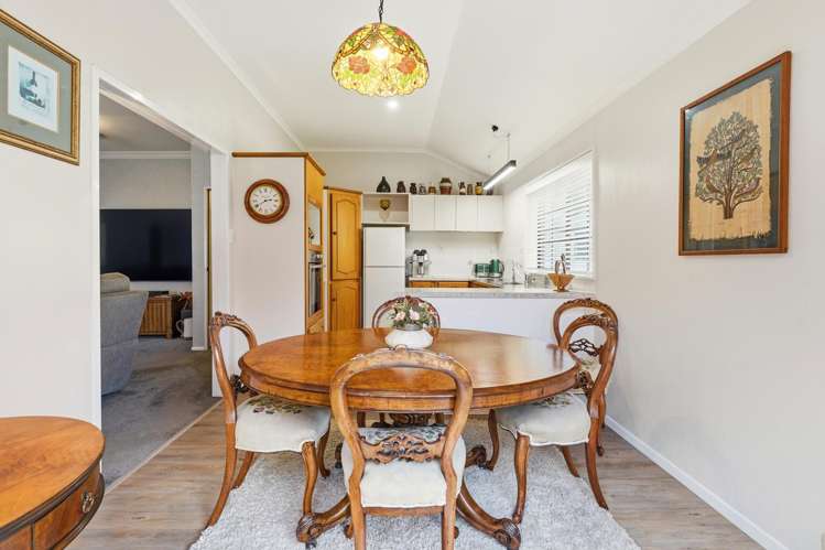 12B Kent Road St Johns Hill_10