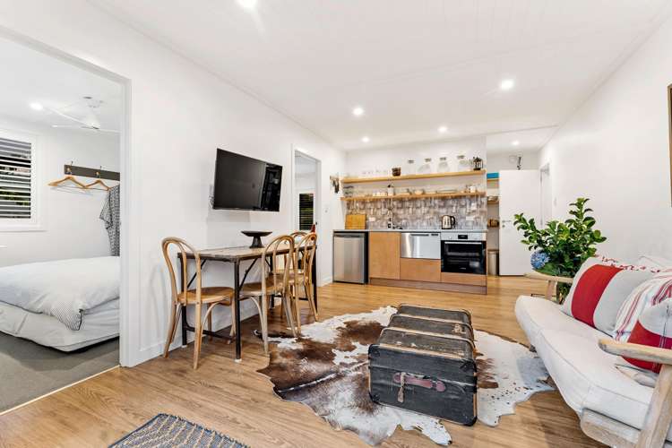 19 Dunbar Road Point Wells_19