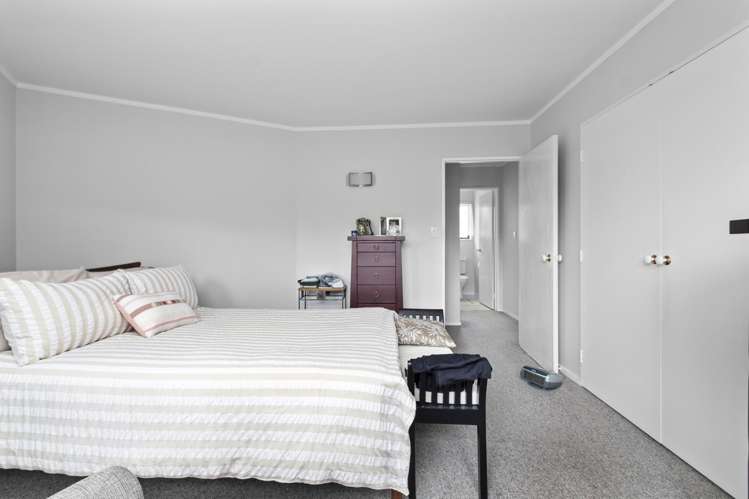 11 Kingsley Street 11373_10