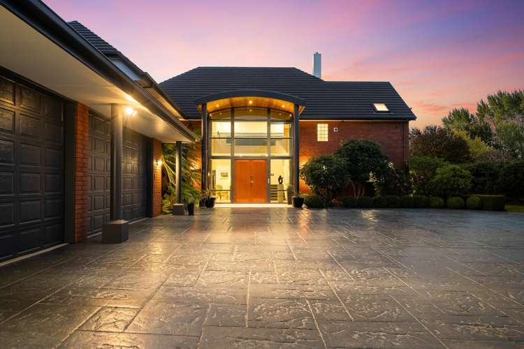 14 Regents Park Drive Casebrook_37