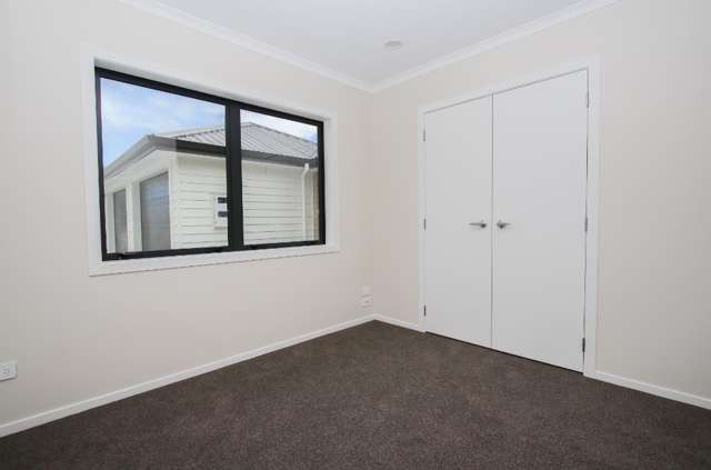 3/3 Southbrook Close 1071_4