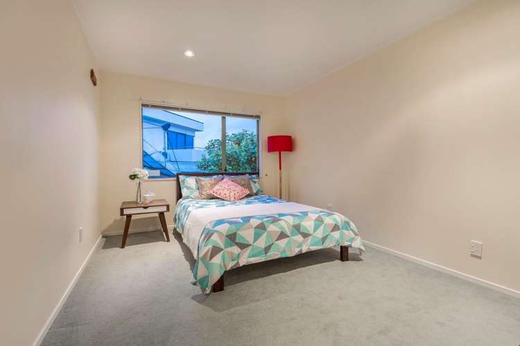 18 Silkwood Grove Totara Heights_23