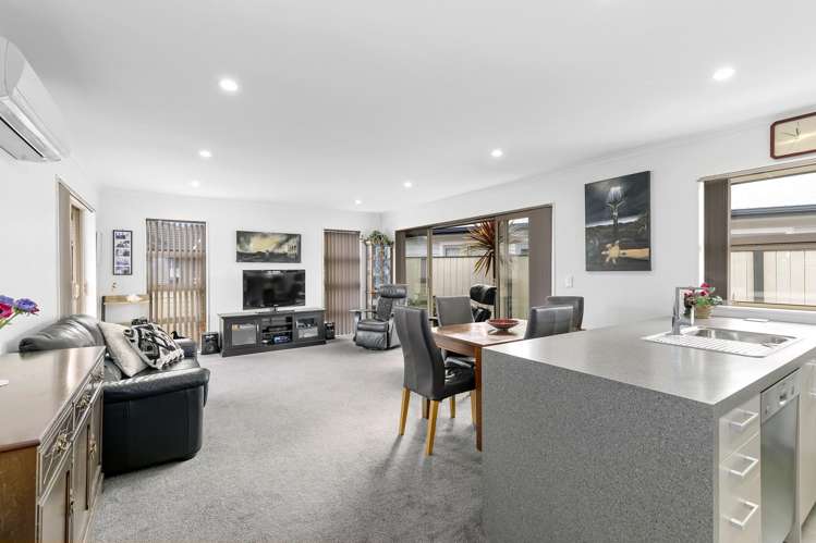 2 Cataldo Mews Avalon_7