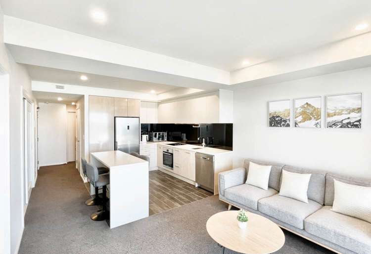 1202/70 Anzac Avenue City Centre_2