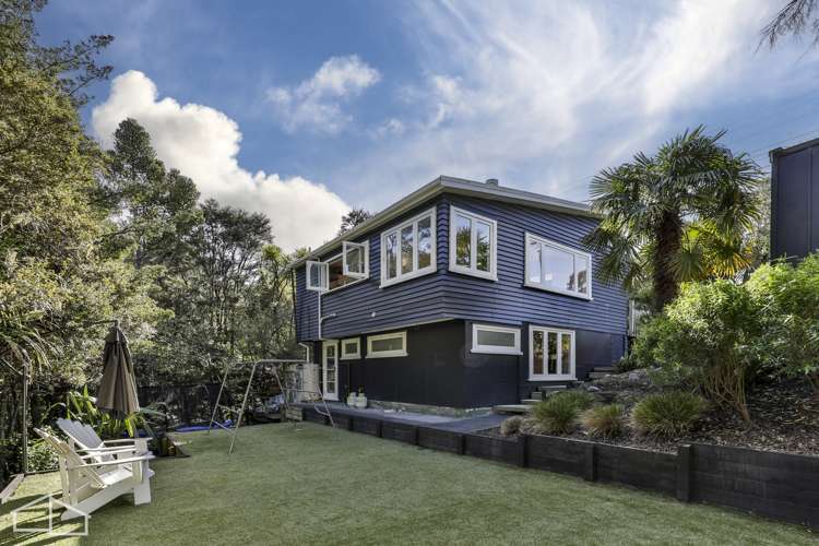 1 Miha Road Titirangi_16