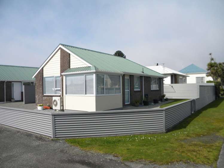 70 Fitzherbert Street Hokitika_11