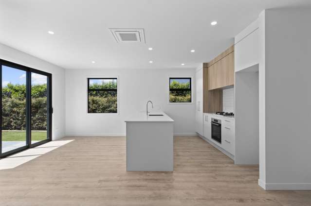 18/102 Swayne Road 11373_2