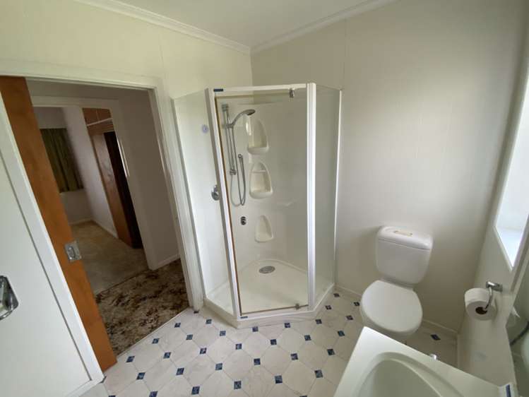 15 Manse Road Pahurehure_12