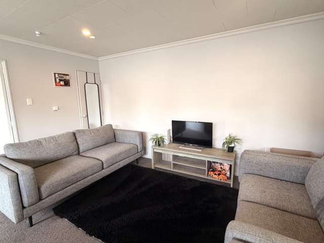 A/46 Birmingham Street Takaro_2