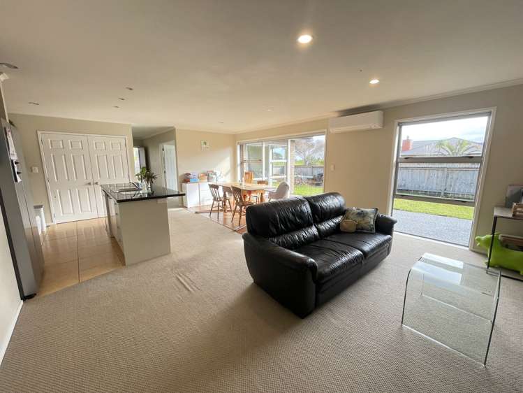 65 Pyle Road West One Tree Point_10