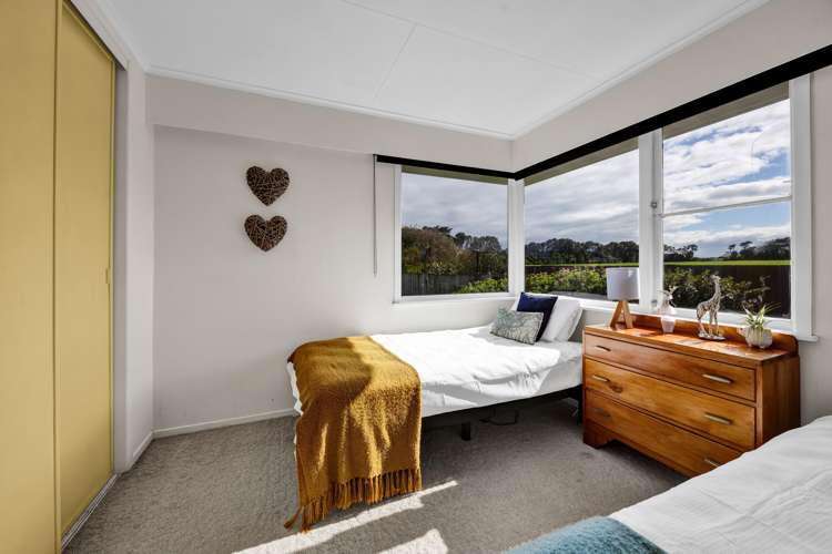 46 Heaphy Road Opunake_15