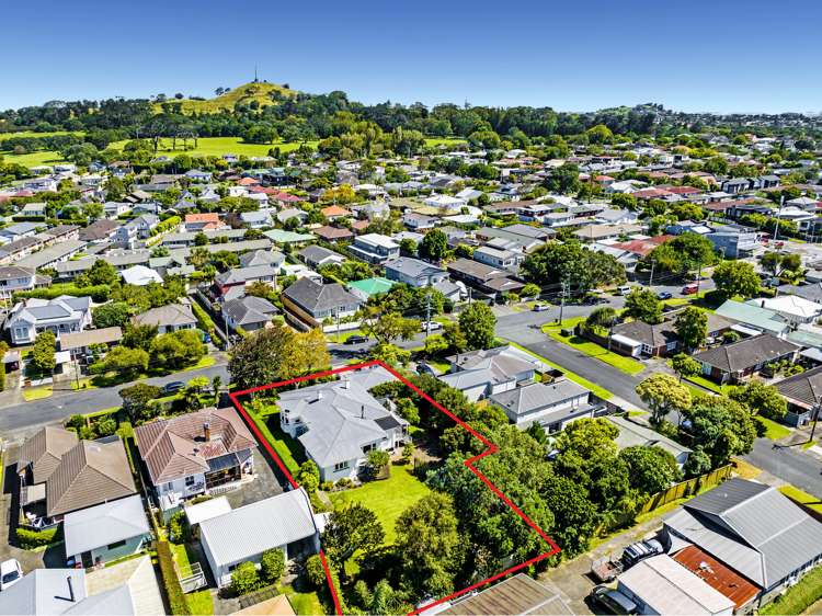 55 Tawa Road One Tree Hill_28