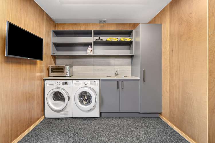 1 Glen Dene Crescent Wanaka_15