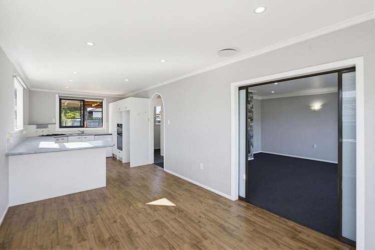 3 Kennedy Drive_4