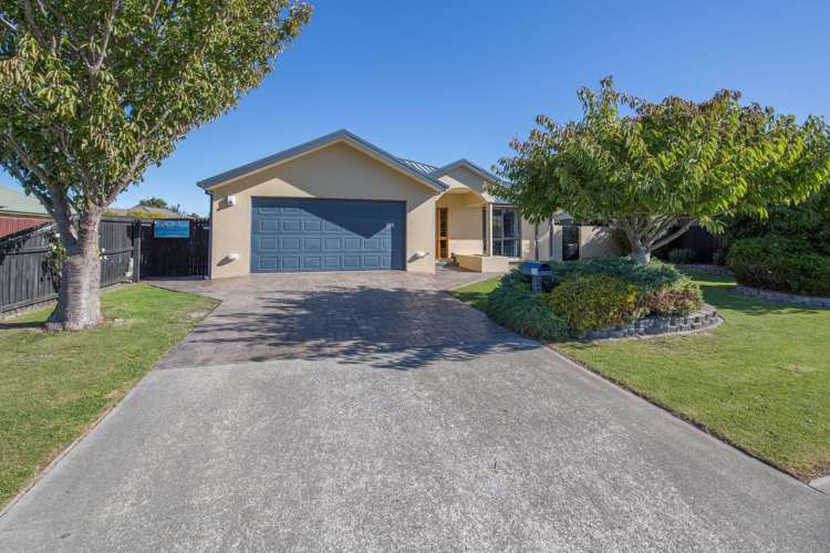 16 Paget Drive Woodend_20