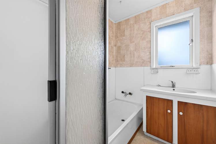 23 Nandana Drive Glen Eden_12
