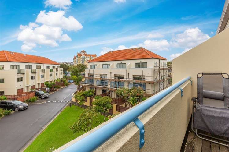 54 Waterside Crescent Gulf Harbour_18