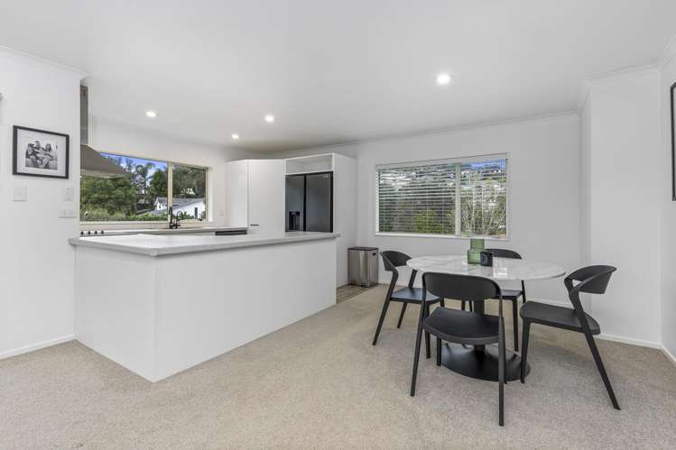 4 Kestrel Heights Arkles Bay_15