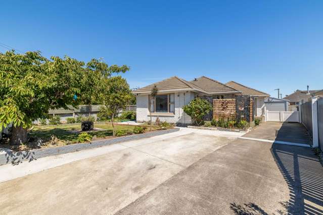 27 Rowses Road Aranui_2