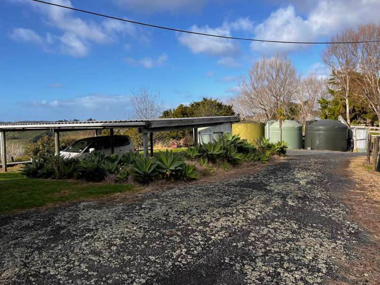 2109 East Coast Road Stillwater_17