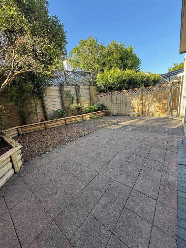 145E Hobsonville Road West Harbour_21