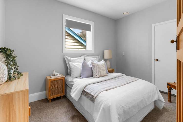 11 Hawkhurst Road Lyttelton_10