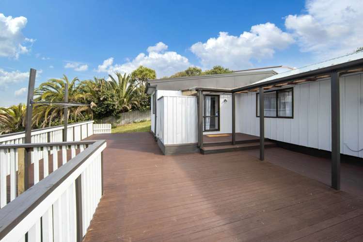 7A & 1/7A Tirimoana Road Te Atatu South_7