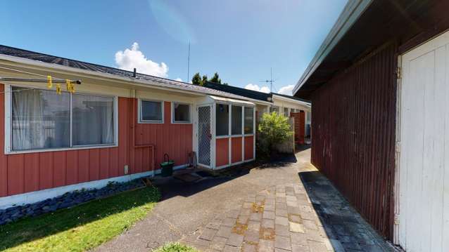 3/82 Porchester Road Papakura_1