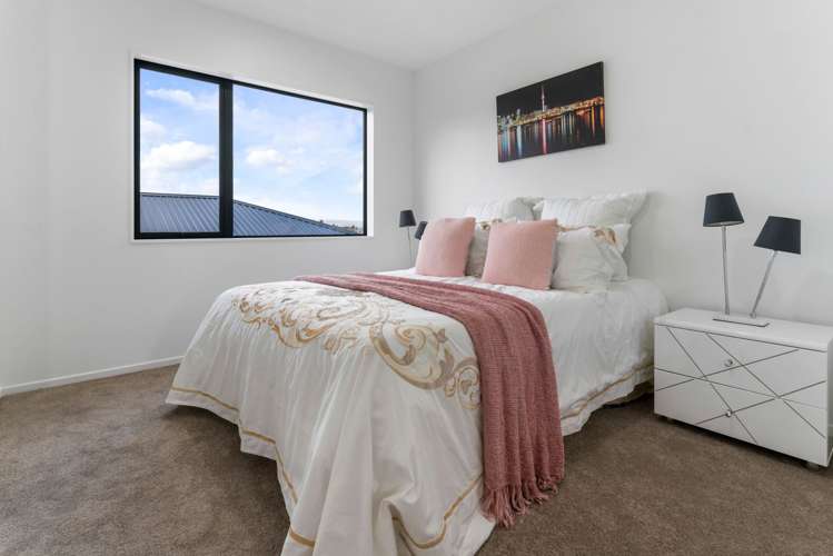2/2 Hyde Street Manurewa East_7