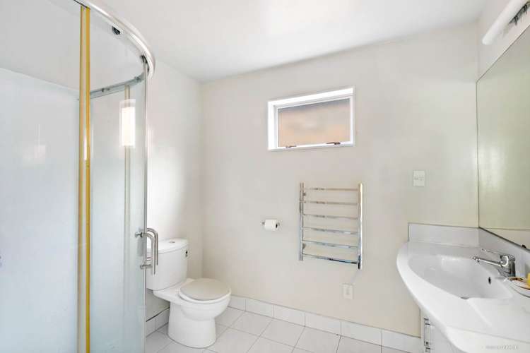 51 Masons Road Oteha_7