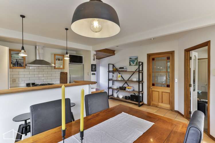 19 Landing Road Titirangi_7