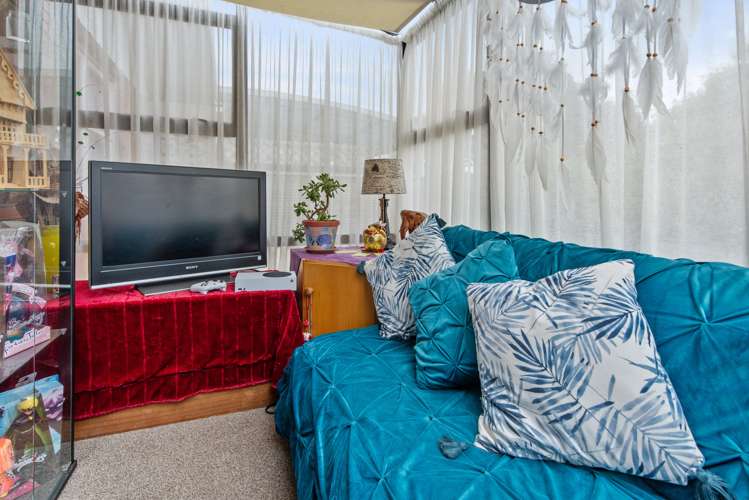 28 Woods Avenue Matua_9