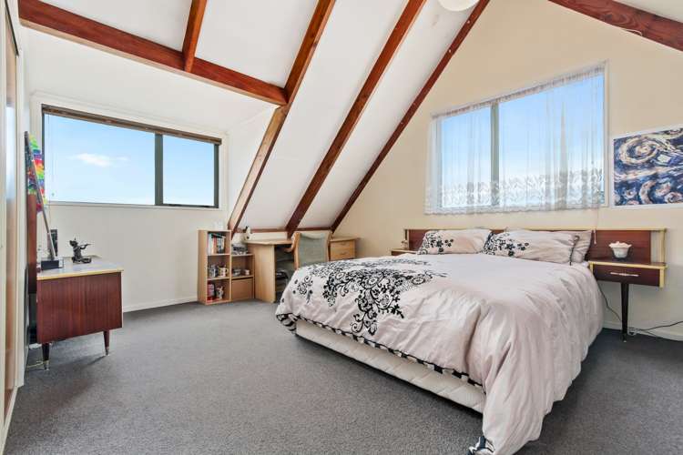 4 Skybird Place Glen Eden_8