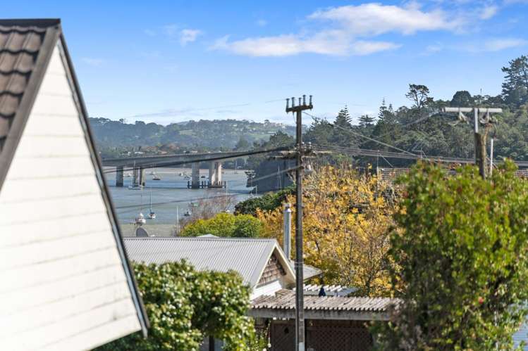 2/12 Gazelle Avenue 1603_20