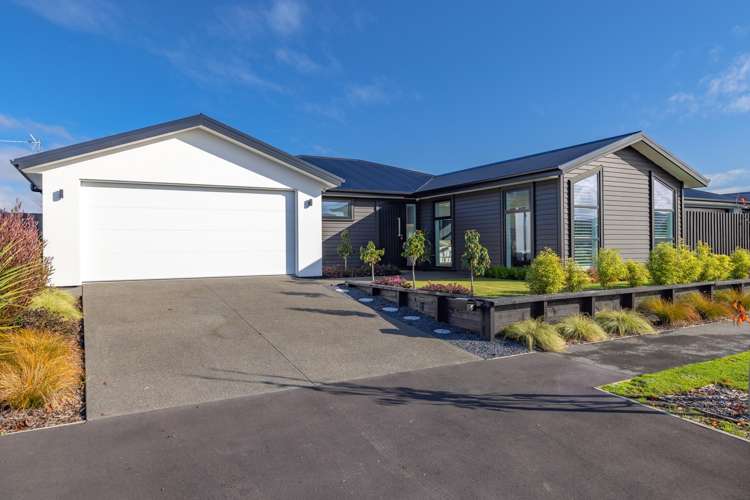 8 Mackinnon Street_0