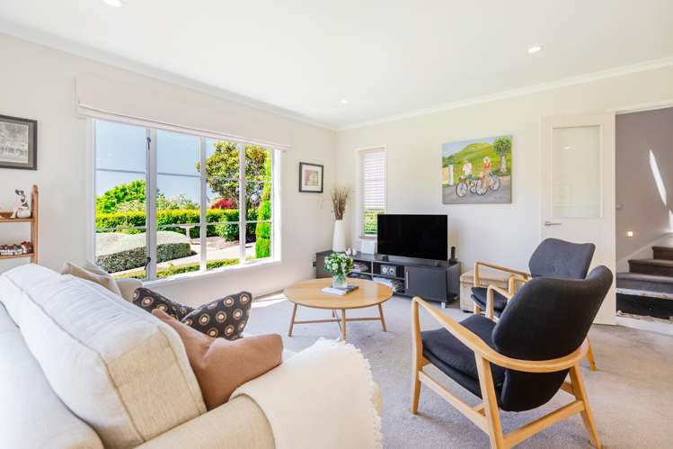 98 Kent Terrace Taradale_14