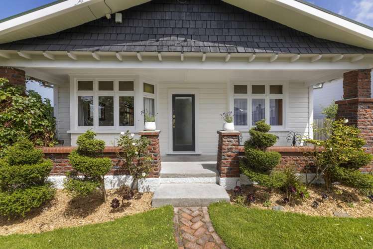 10 Pretoria Avenue Saint Clair_1