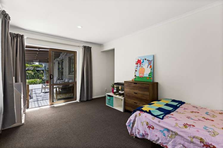 12 Weathers Place Taradale_17