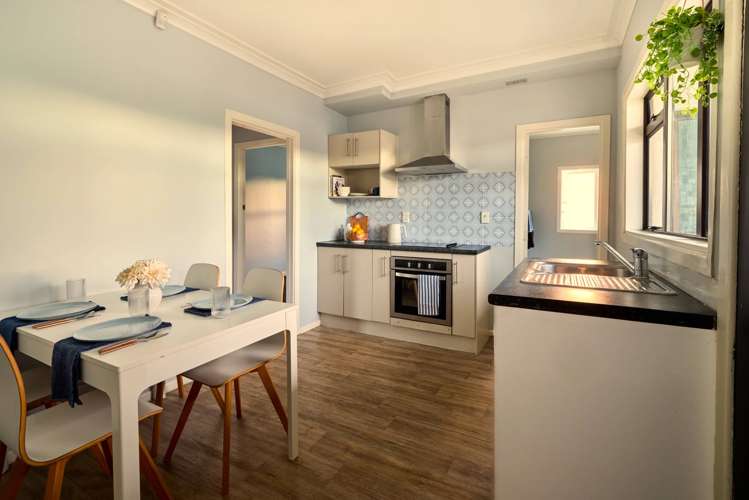 5A John Street Mangere East_7