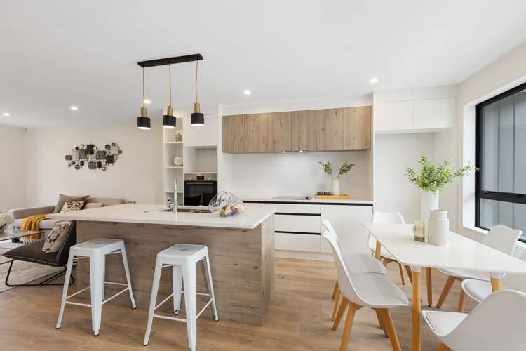 90d Sylvan Crescent Te Atatu South_7