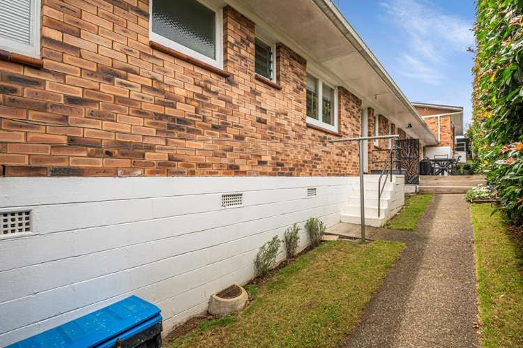 3/8 Rewa Road Three Kings_11