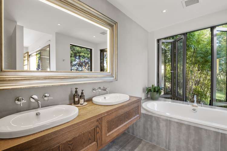 379f Gordons Road Waiheke Island_18