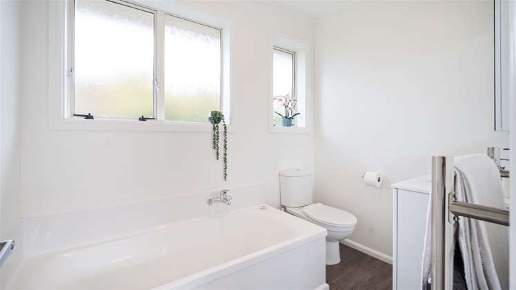 47 Teesdale Street Burnside_11