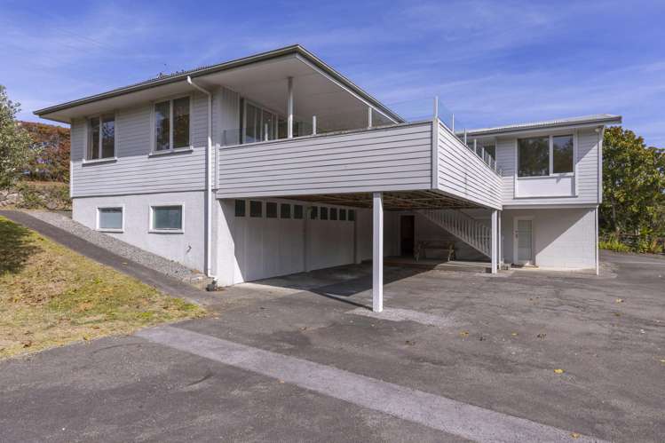 74 Taharepa Road Hilltop_5