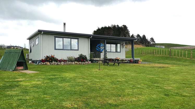 4 Kendall Road Maungakaramea_1