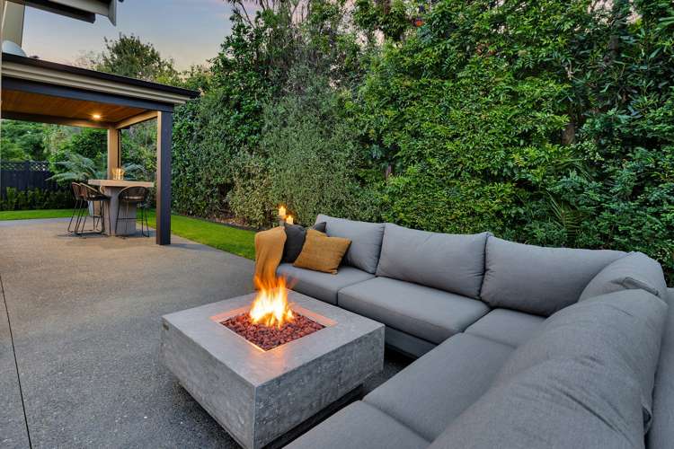 98B Western Hills Drive Kensington_26