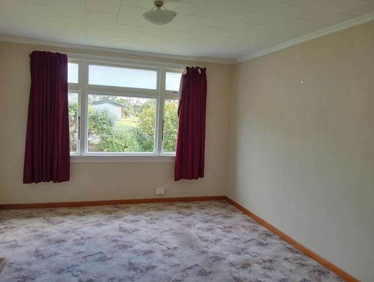 13 Sneyd Street Tuatapere_6