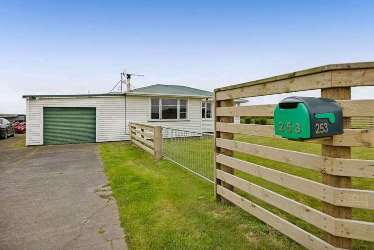 253 Mawhitiwhiti Road_0