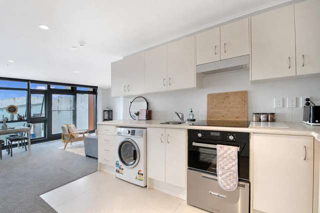 14E/30 Westward Ho Glen Eden_3