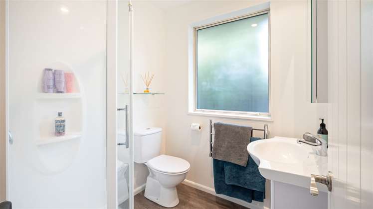 47 Teesdale Street Burnside_7